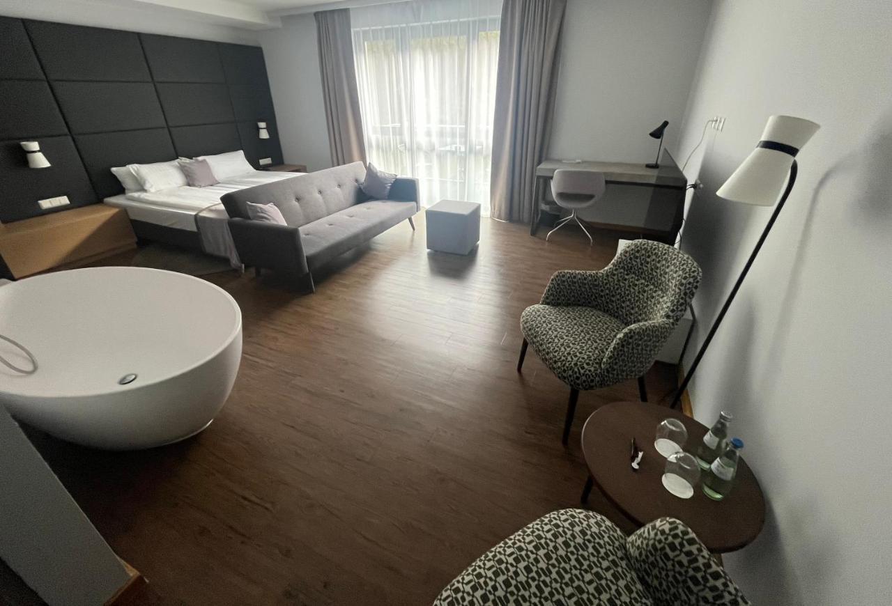 Hotel Am Markt Wipperfurth Bagian luar foto